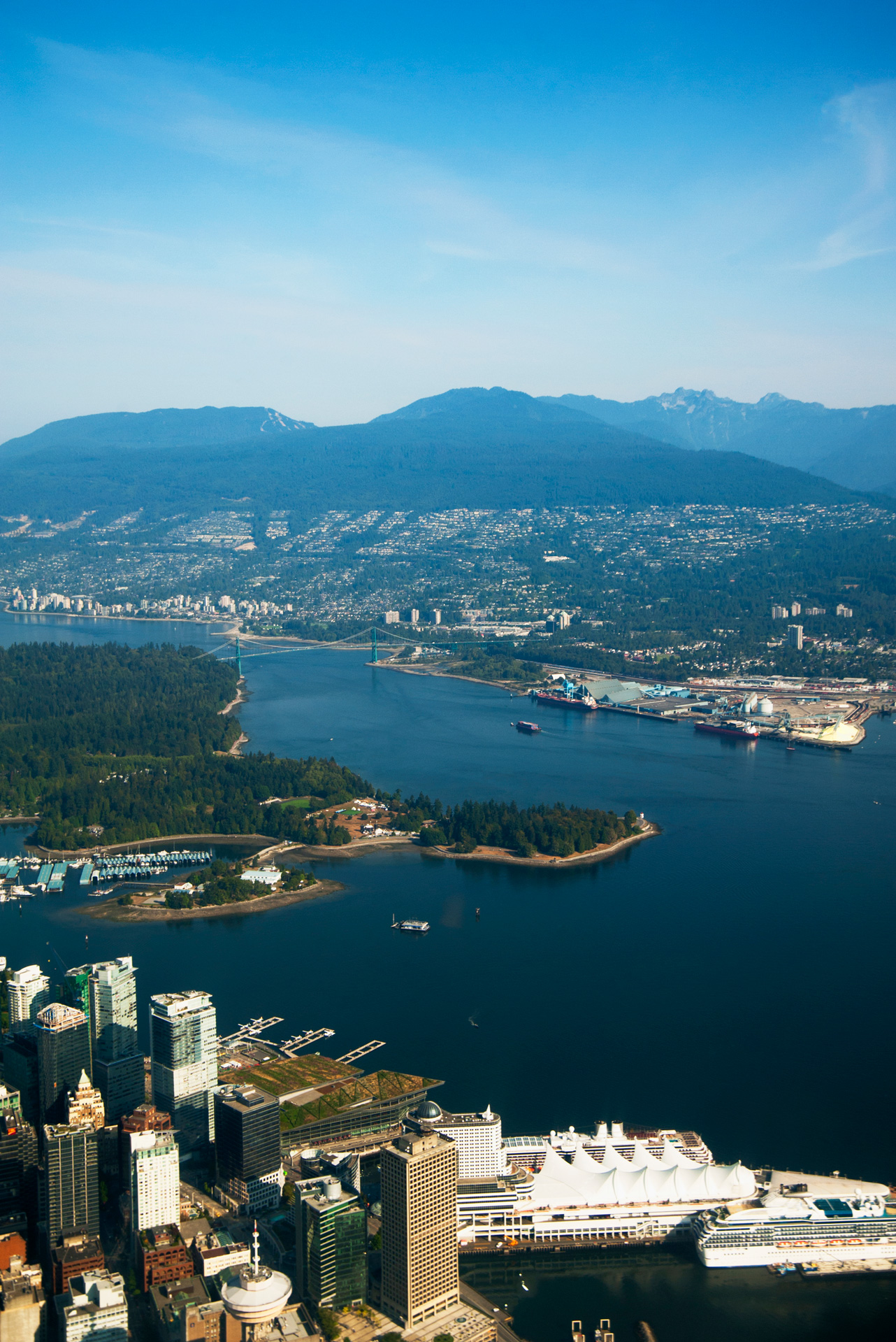 aerial-view-of-river-and-vancouver-cityscape-brit-2025-04-03-21-16-57-utc